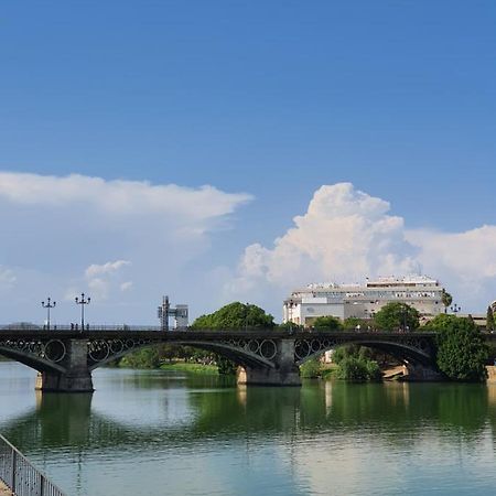 Nat Pureza De Triana Apartment เซบีญา ภายนอก รูปภาพ