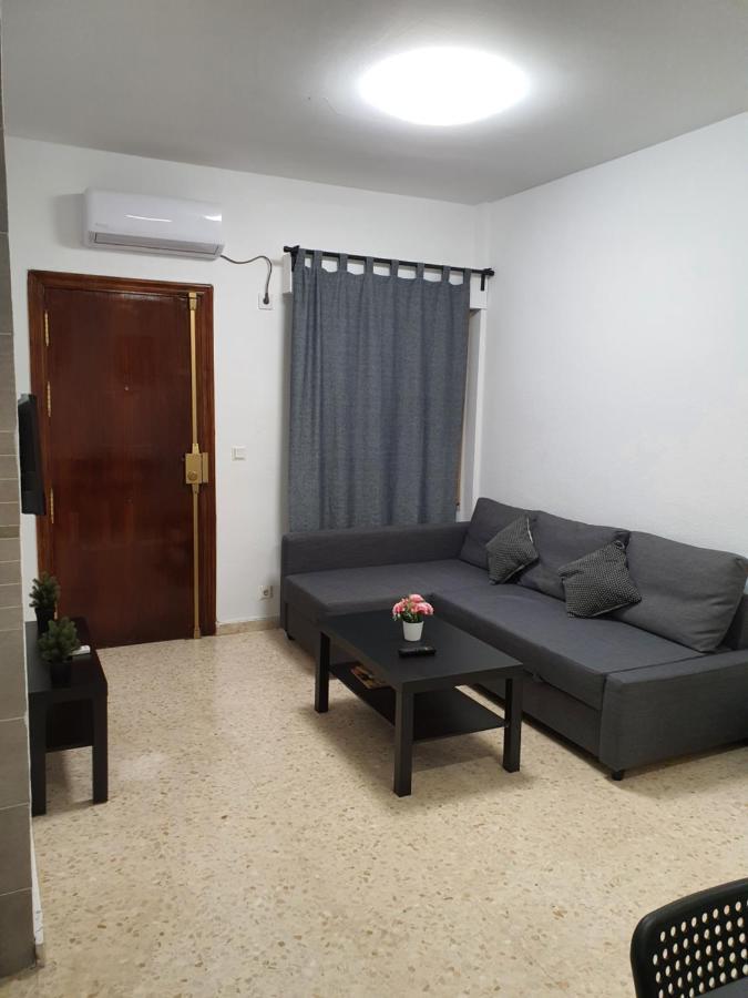 Nat Pureza De Triana Apartment เซบีญา ภายนอก รูปภาพ